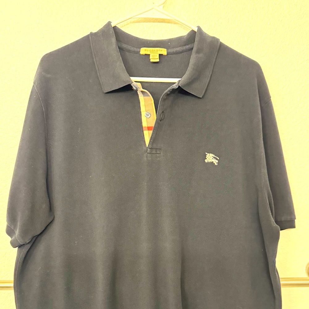 Burberry authentic black polo